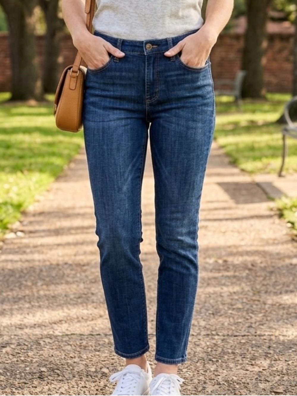 DL1961 Emma Legging Jean in Cashel Wash (Style 2372)